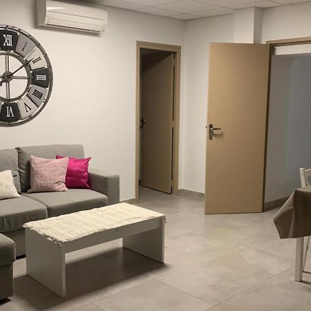 Appartement Rue De Provence Avignon Bagian luar foto