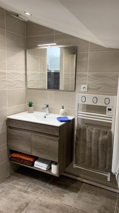 Appartement Rue De Provence Avignon Bagian luar foto